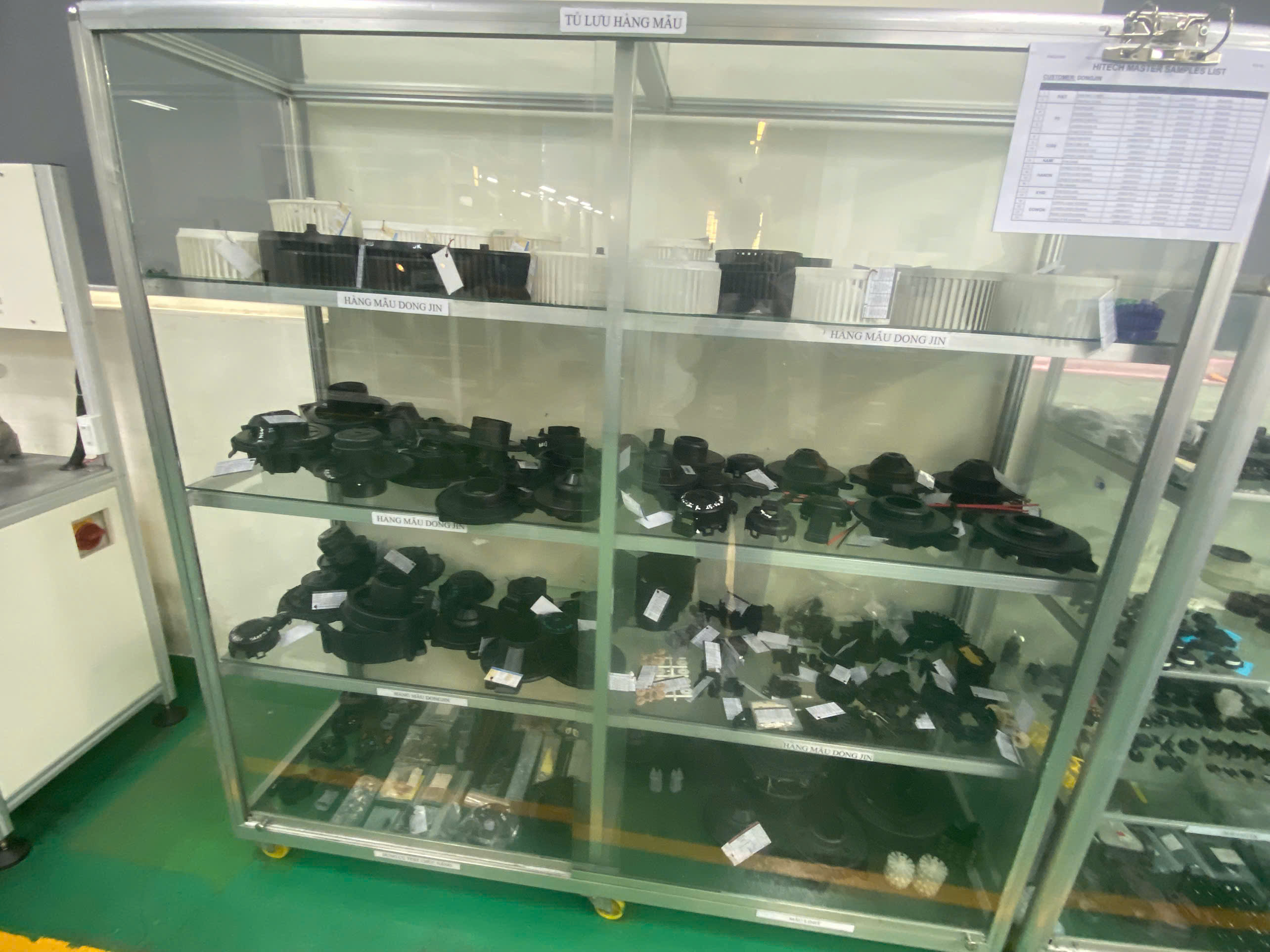 Sample sheft 3.jpg